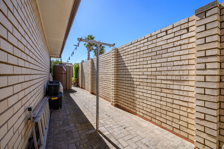 3 Bedroom Property for Sale in Summerstrand Eastern Cape